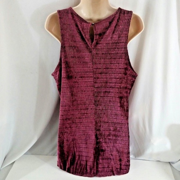 Tank Top Shimmering NWT - Picture 2 of 5